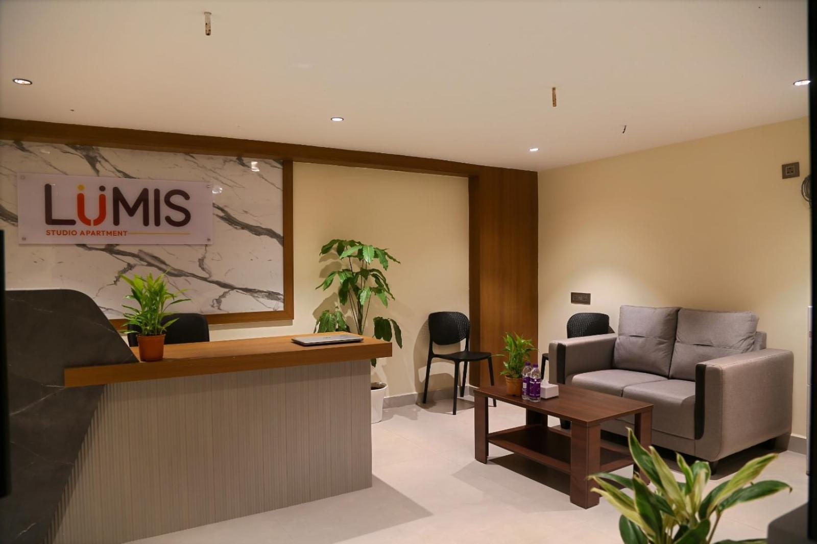 Lumis Studio Apartment Hyderabad Esterno foto